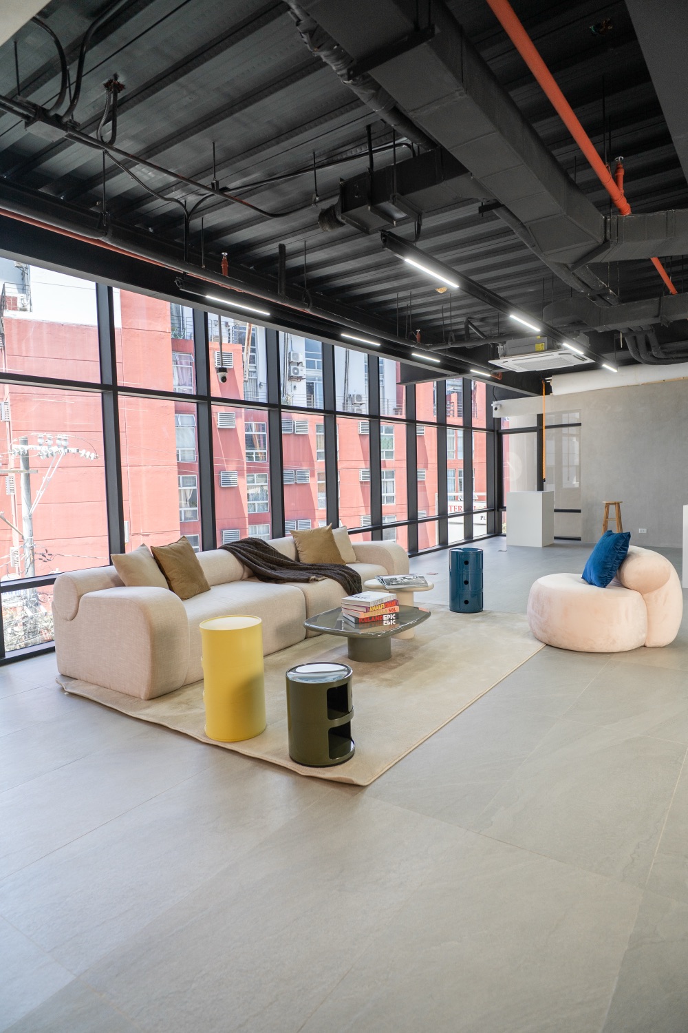 G&R Studio — photograph 2.