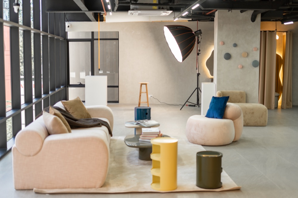 G&R Studio — photograph 10.