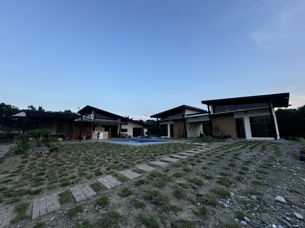 Mindoro Project — photograph 4.